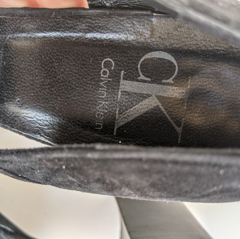 Heels - Picture 5 of 6